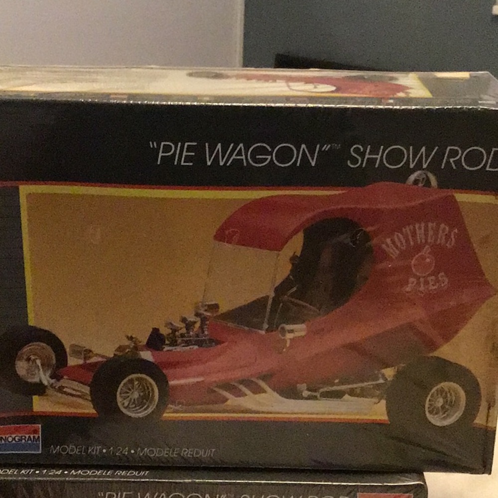 Pie wagon show rod 1/24 scale model kits